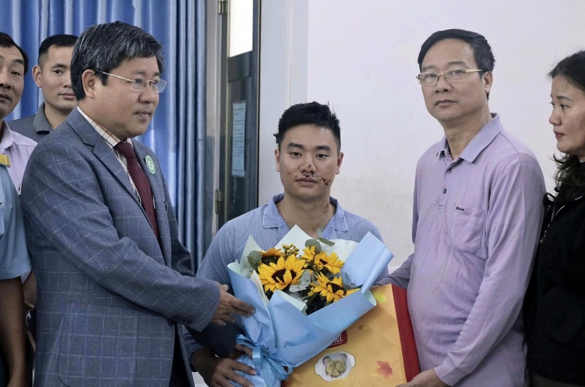 Military pilot discharged from hospital after training jet crash